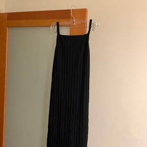 🆕 REFORMATION Black Rhine Midi Length Dress  SZ XL